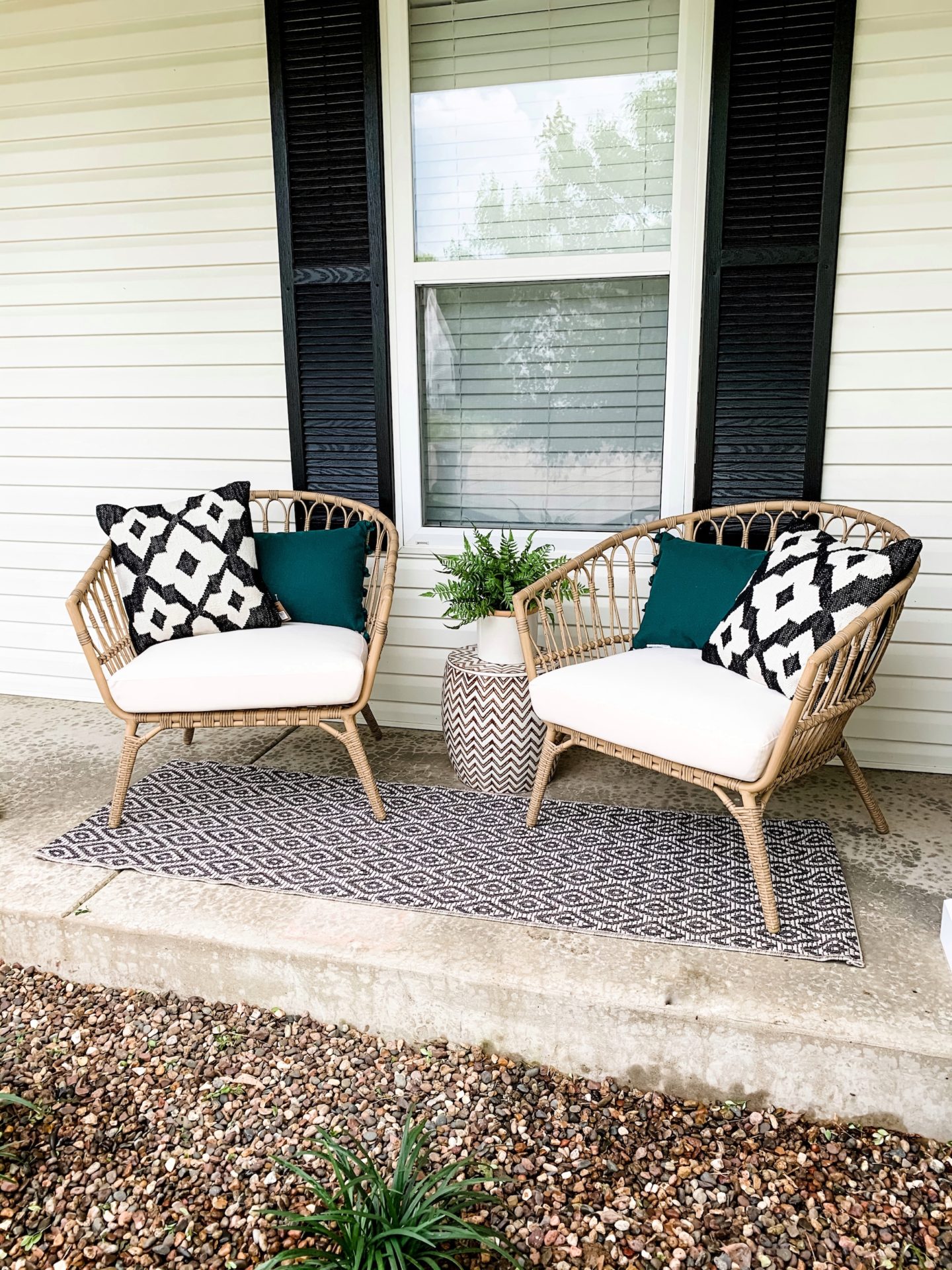 Small Front Porch Makeover Adding a Conversation Set Cirque du SoLayne